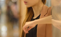 老女人大荫蒂毛茸观看方法